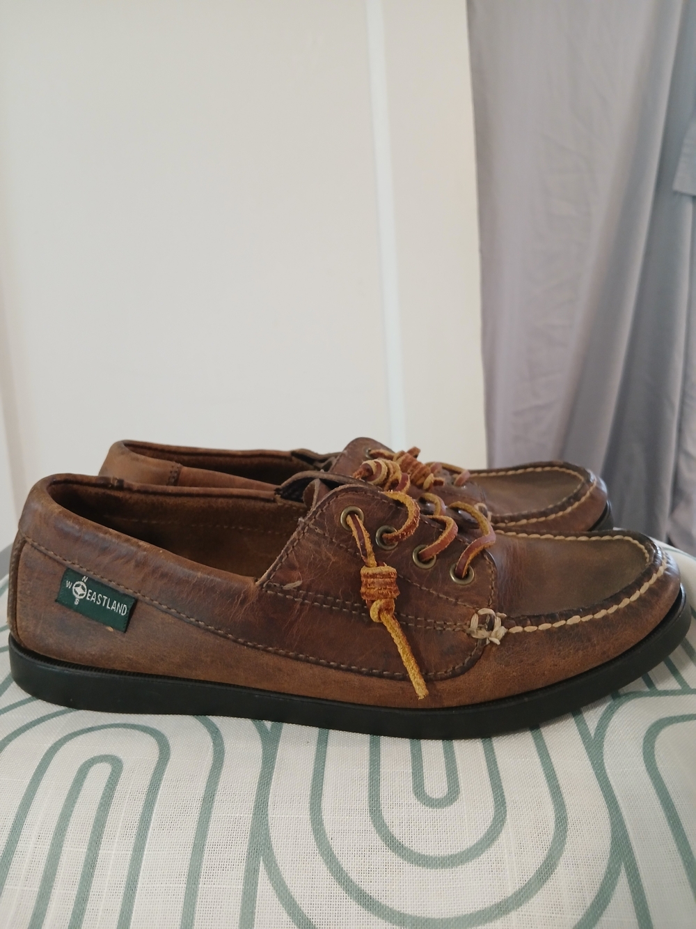 Eastland Brown Leather Women's Moccasin-Style Boat Loafers [165]